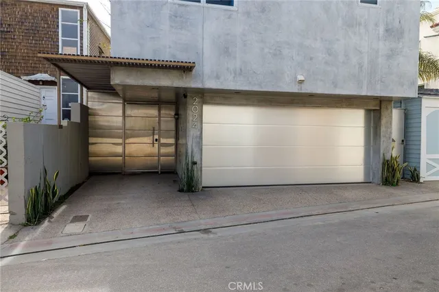 $38,750 | 2024 The Strand, Hermosa Beach, CA 90254
