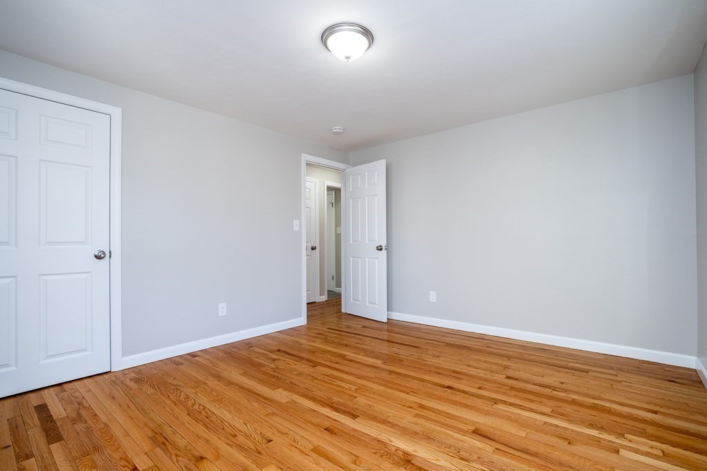 111 Huron Street Springfield, MA 01104 - Photo 15 of 27 Gallery Image 15