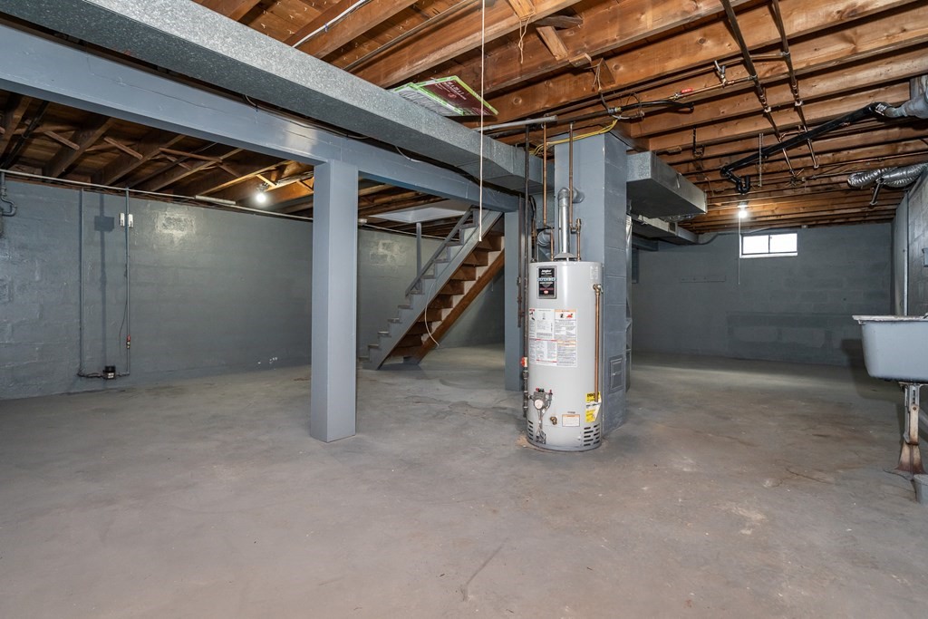 111 Huron Street Springfield, MA 01104 - Photo 22 of 27 Gallery Image 22