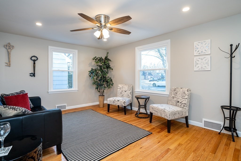 111 Huron Street Springfield, MA 01104 - Photo 7 of 27 Gallery Image 7