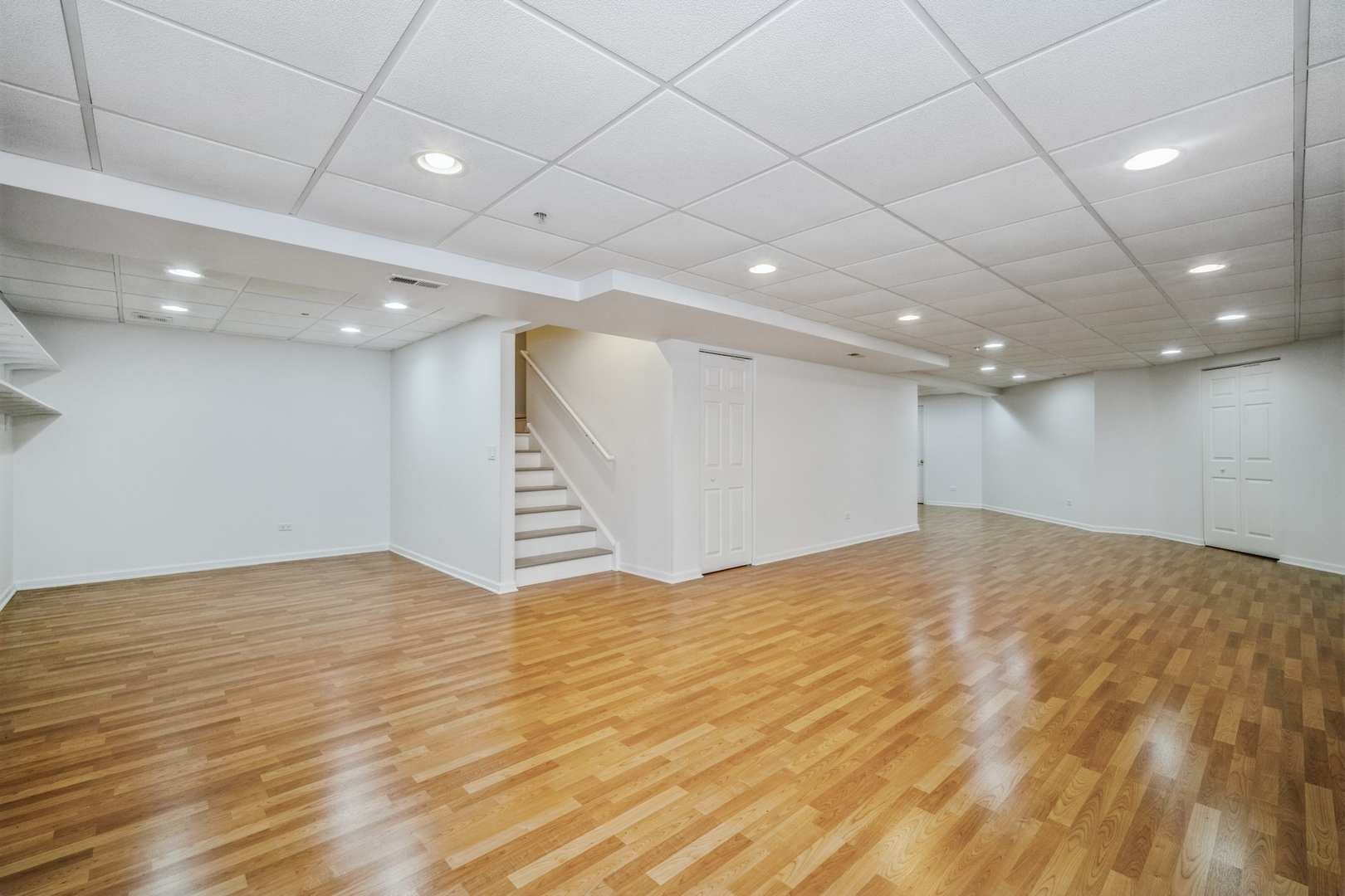 1950 Beaumont Place Northbrook, IL 60062 - Photo 10 of 10 a view of empty room