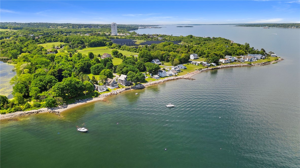 74 Therien Road Portsmouth, RI 02871 - Photo 45 of 50
