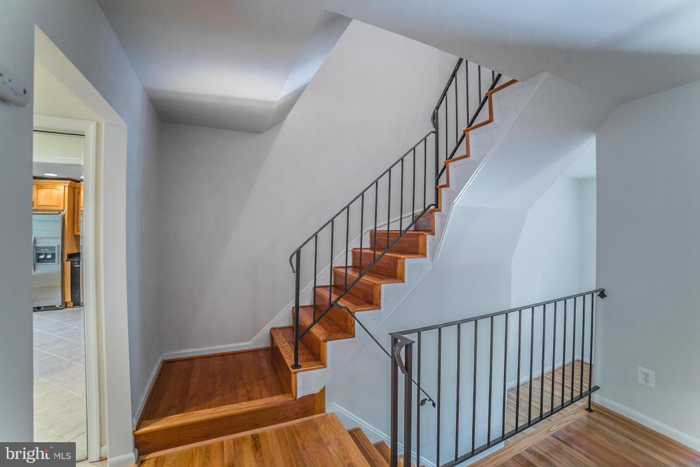 2371 Albot Road Reston, VA 20191 - Photo 13 of 25 Interior (General)