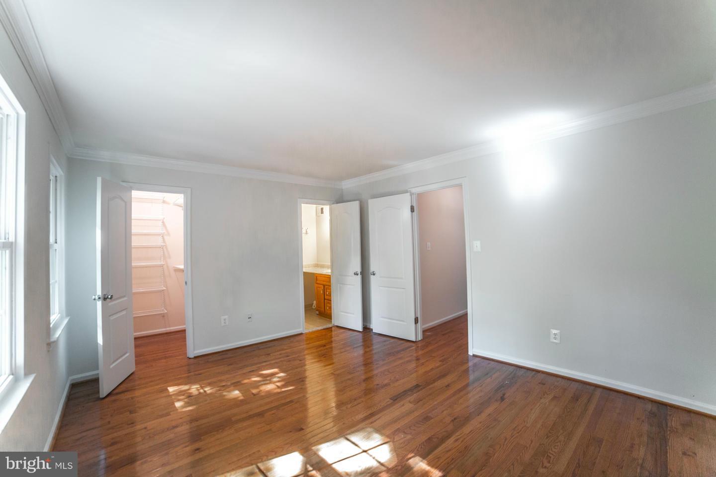 2371 Albot Road Reston, VA 20191 - Photo 16 of 25 Bedroom (Master)