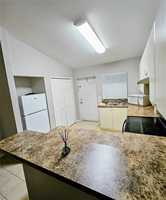 4545 26th Street Southwest Lehigh Acres, FL 33973 - Photo 8 of 35