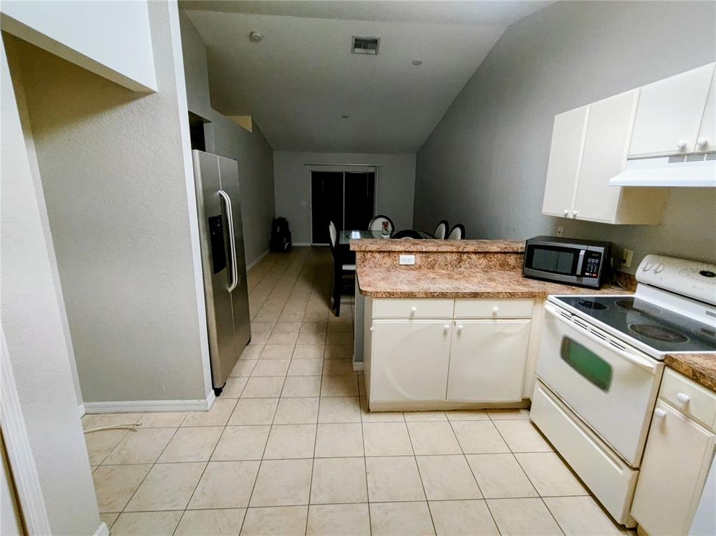 4545 26th Street Southwest Lehigh Acres, FL 33973 - Photo 10 of 35