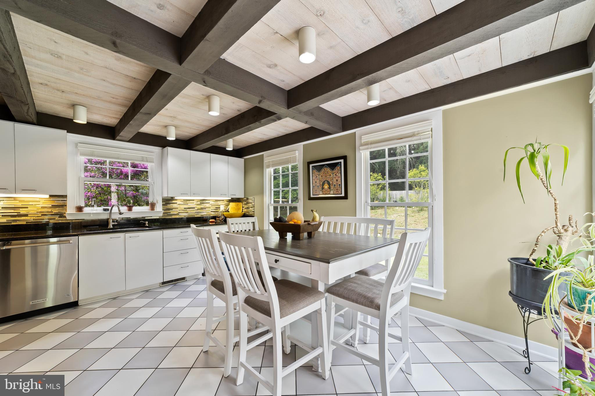 764 River Road Ewing, NJ 08628 - Photo 8 of 23