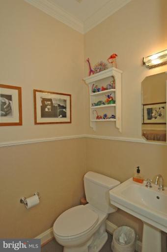 7802 Aberdeen Road Bethesda, MD 20814 - Photo 15 of 30 Half Bath 1