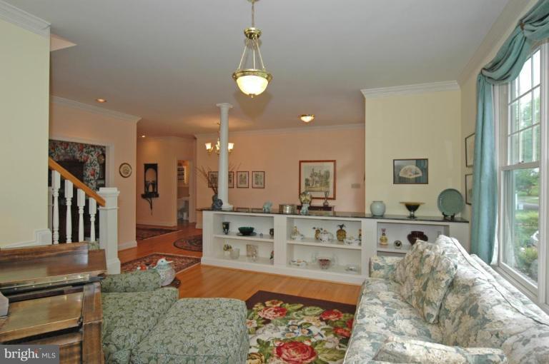 7802 Aberdeen Road Bethesda, MD 20814 - Photo 18 of 30 Living Room #2