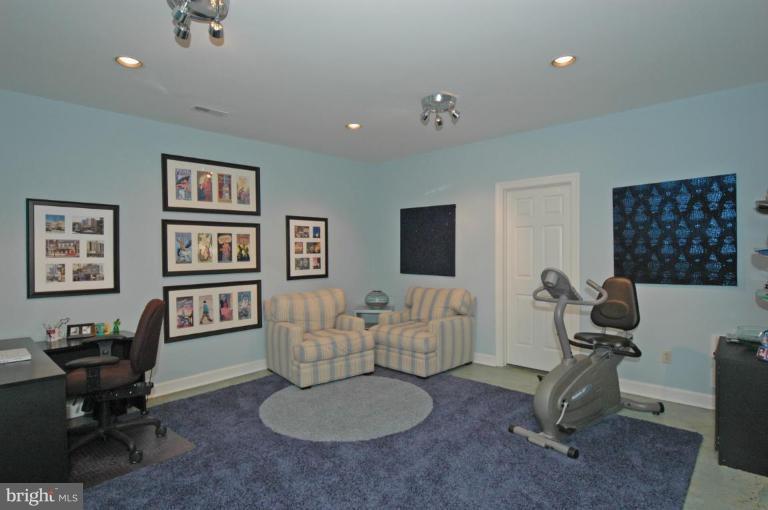 7802 Aberdeen Road Bethesda, MD 20814 - Photo 23 of 30 Recreation Room