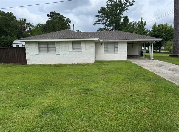 $235,000 | 756 Atalin Street, Mandeville, LA 70448
