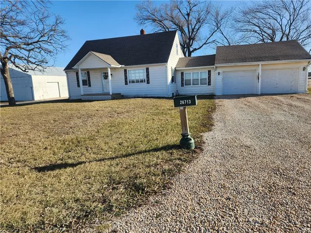 $419,900 | 26713 South Little Road, Garden City, MO 64747