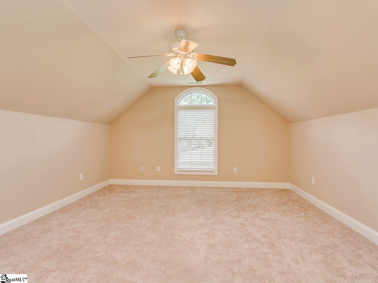 410 State Rd S-42-2289 Greer, SC 29651 - Photo 24 of 34 Large bonus room