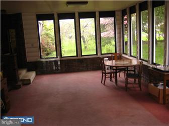 768 Lily Road Warminster, PA 18974 - Photo 5 of 8 Gallery Image 5