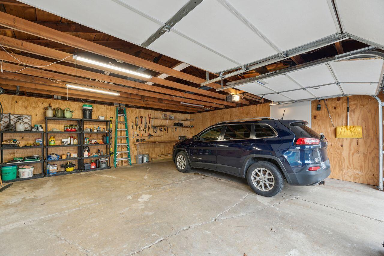 13312 Wilson Road New Buffalo, MI 49117 - Photo 20 of 29 20_Interior