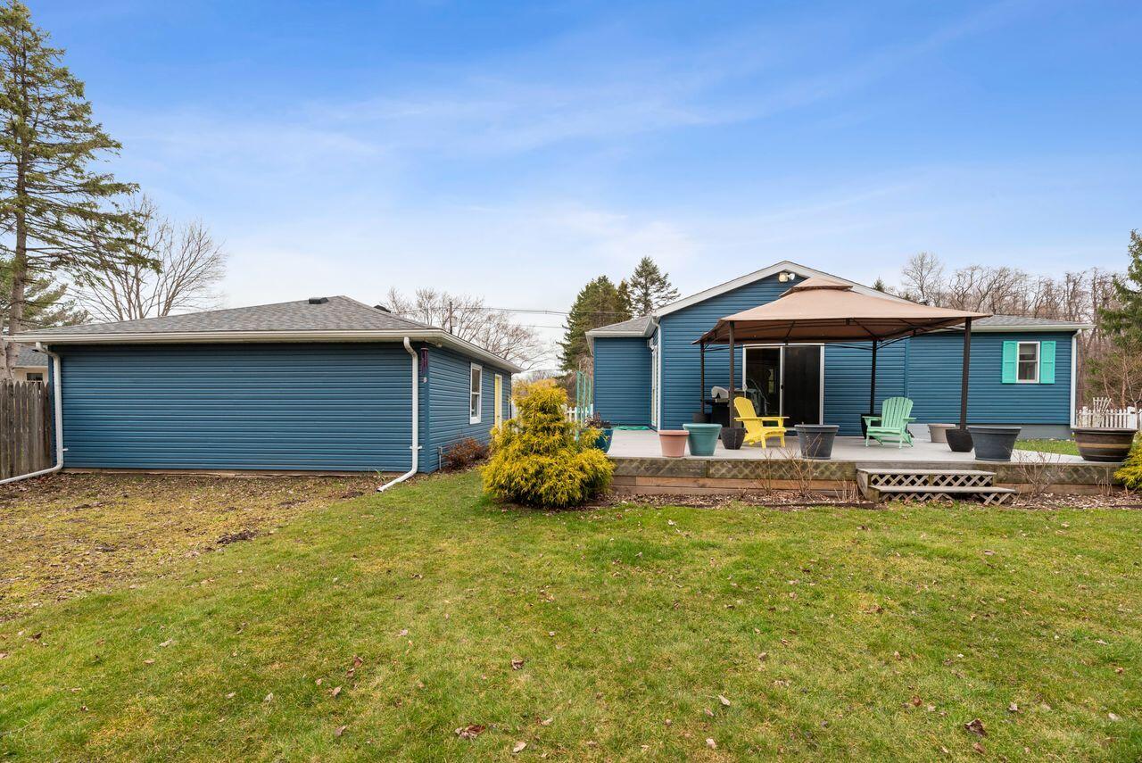 13312 Wilson Road New Buffalo, MI 49117 - Photo 26 of 29 26_Exterior