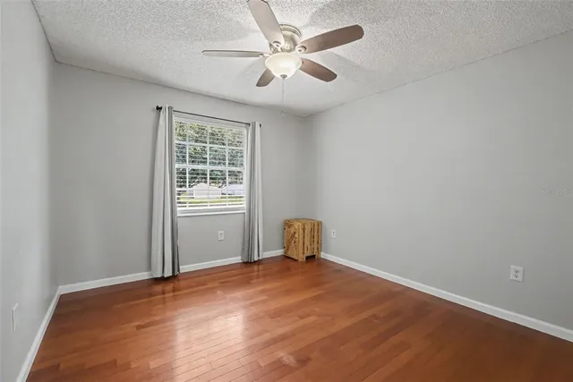 $299,000 | 36464 Doral Drive, Grand Island, FL 32735