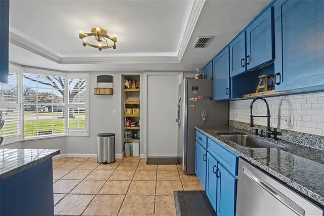 $299,000 | 36464 Doral Drive, Grand Island, FL 32735