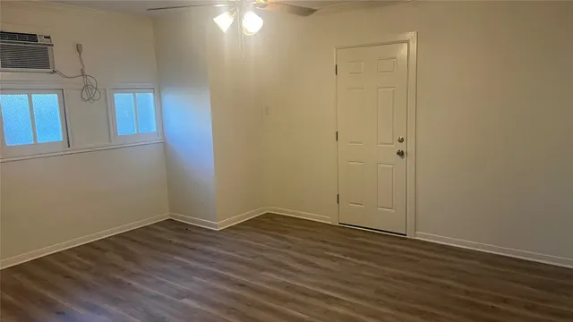 $1,300 | 10025 Randolph Street, Houston, TX 77075