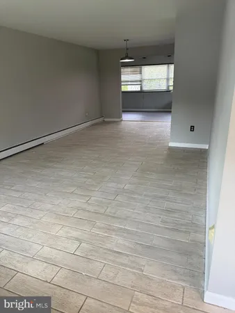 a view of empty room with window