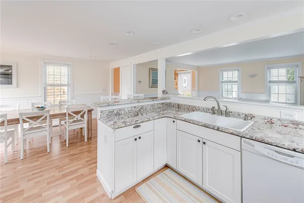 $4,200 | 40 Holland Street, Newport, RI 02840
