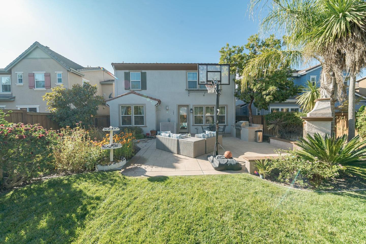 3830 Highbury Way San Ramon, CA 94582 - Photo 32 of 38 a front view of a house with garden and sitting area