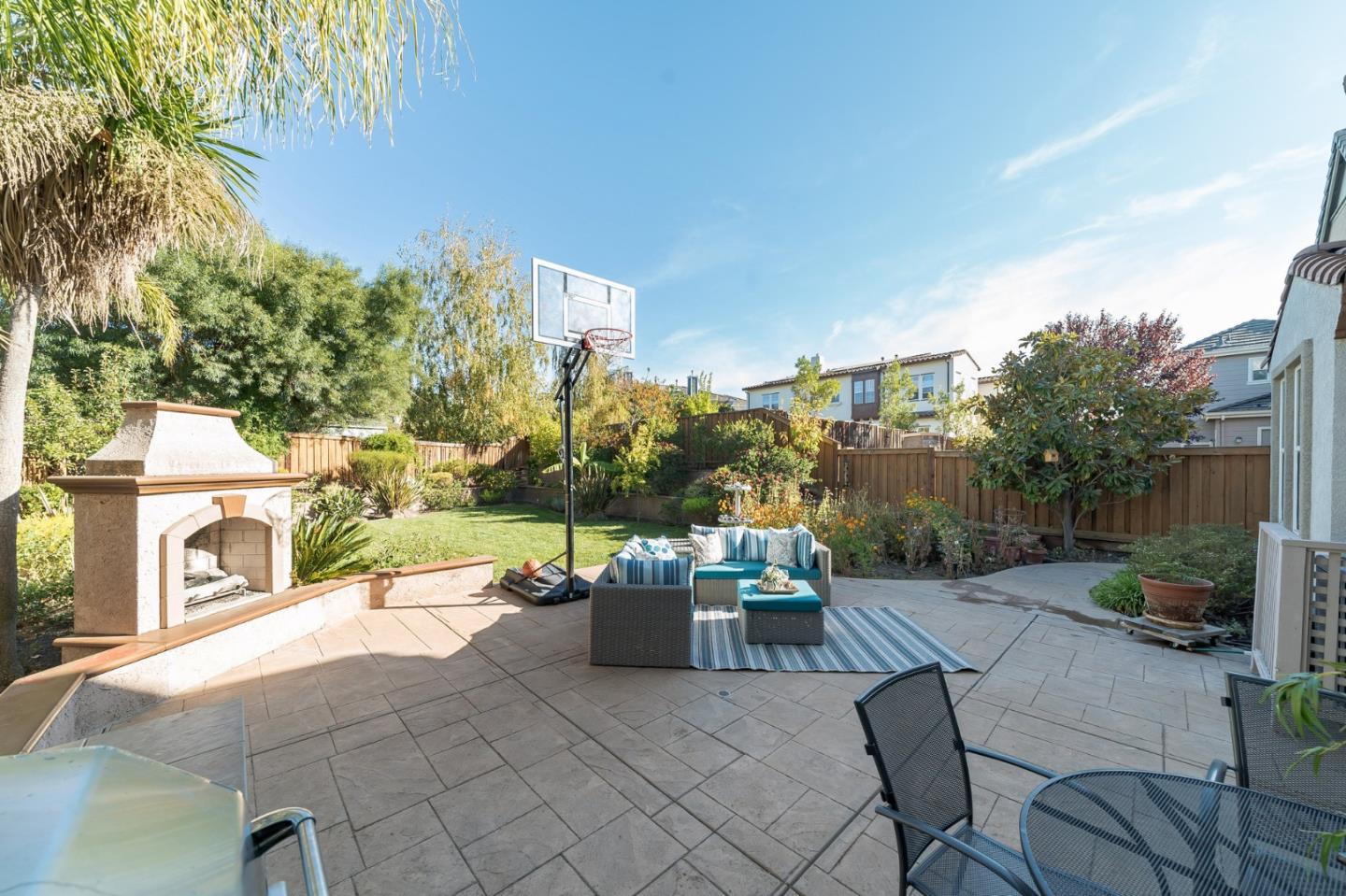 3830 Highbury Way San Ramon, CA 94582 - Photo 35 of 38 a patio with table and chairs