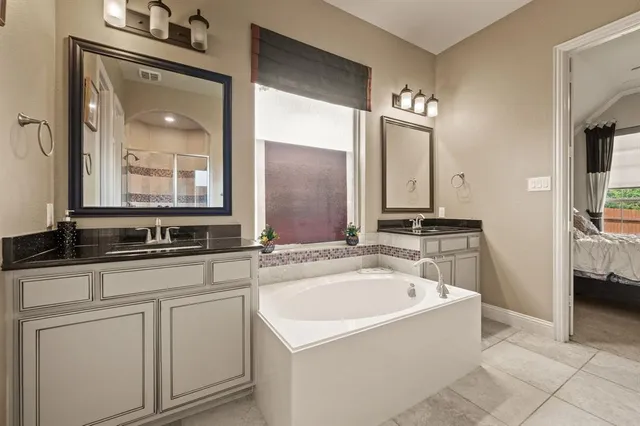 $4,800 | 616 Whitetail Road, Euless, TX 76039