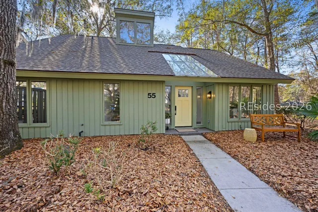 $719,000 | 55 Wax Myrtle Court, Hilton Head Island, SC 29926