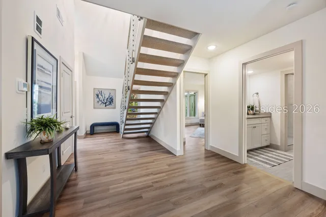 $719,000 | 55 Wax Myrtle Court, Hilton Head Island, SC 29926