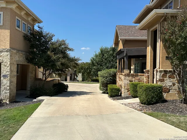 $312,500 | 22215 Sausalito Court, San Antonio, TX 78258