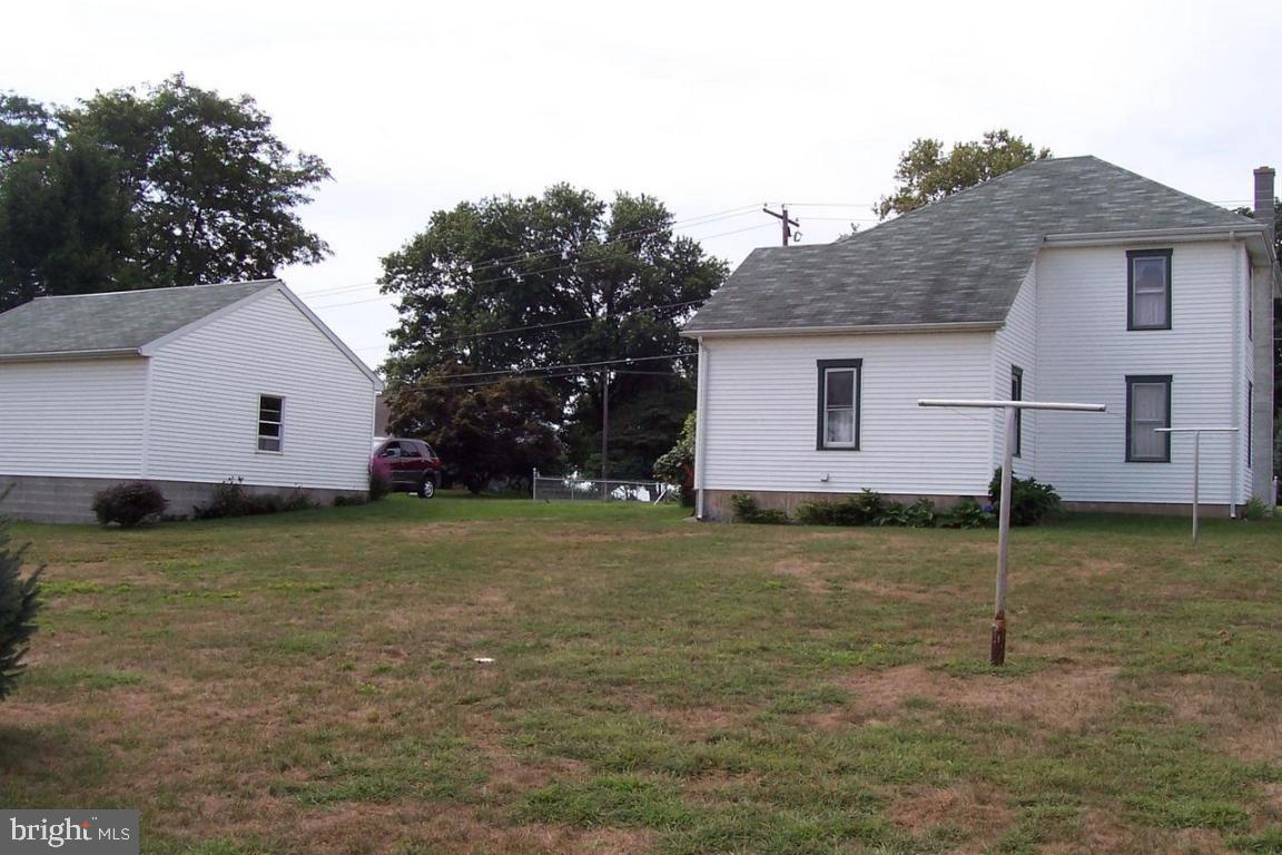 508 Hossler Road Manheim, PA 17545 - Photo 6 of 7