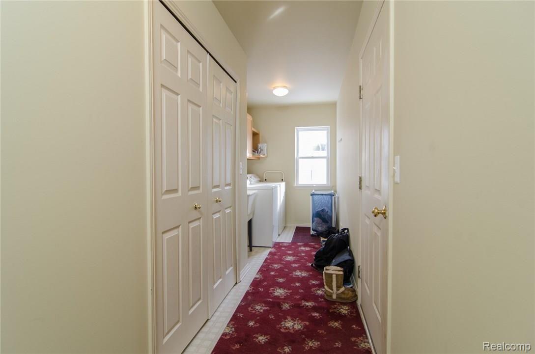 60 Ridge Field Court Oxford, MI 48371 - Photo 17 of 37 16.jpg
