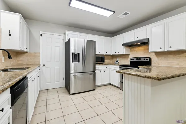 $299,000 | 12805 Ina Drive, Walker, LA 70785