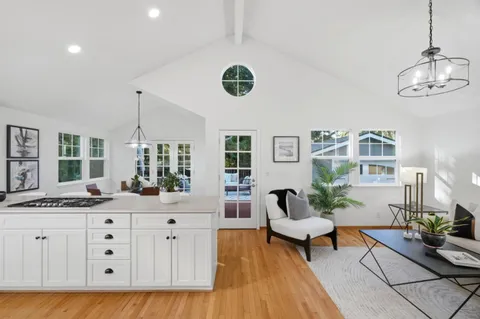 $2,488,000 | 750 Los Robles Avenue, Palo Alto, CA 94306