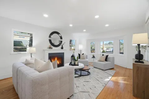 $2,488,000 | 750 Los Robles Avenue, Palo Alto, CA 94306