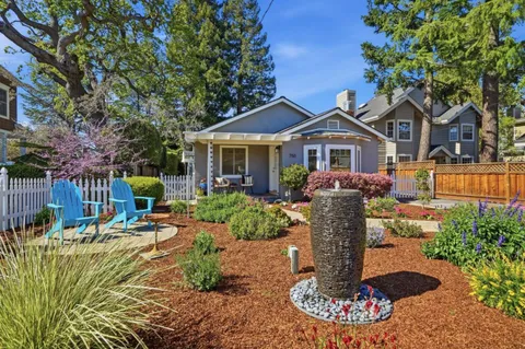 $2,488,000 | 750 Los Robles Avenue, Palo Alto, CA 94306