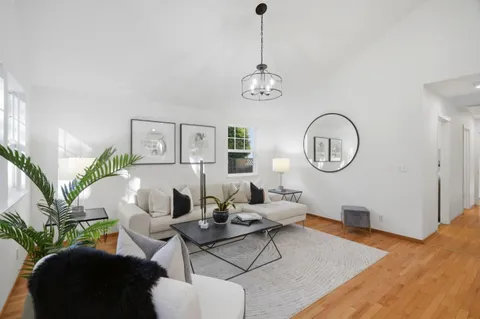 $2,488,000 | 750 Los Robles Avenue, Palo Alto, CA 94306