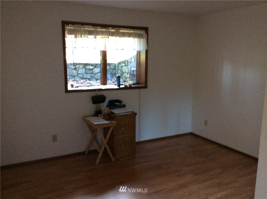 2586 Douglas Road Ferndale, WA 98248 - Photo 11 of 24