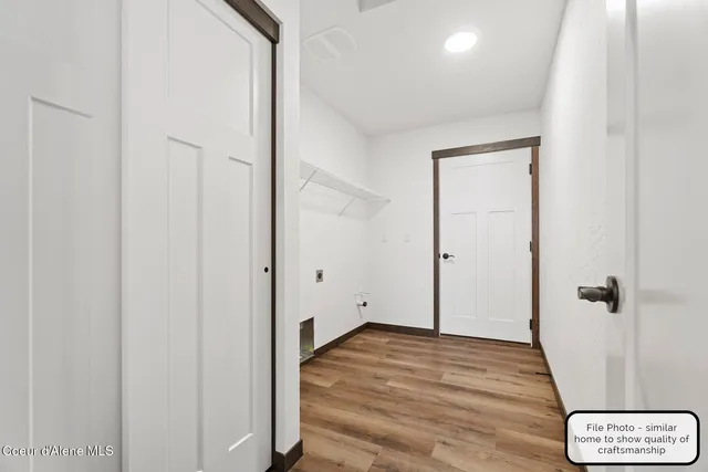 $469,900 | Lt 8-blk1 East Lt 8-blk1 E Valley Street, Oldtown, ID 83822