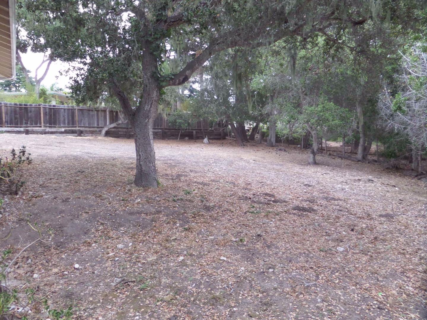 10 Castro Road Monterey, CA 93940 - Photo 11 of 11 Gallery Image 11