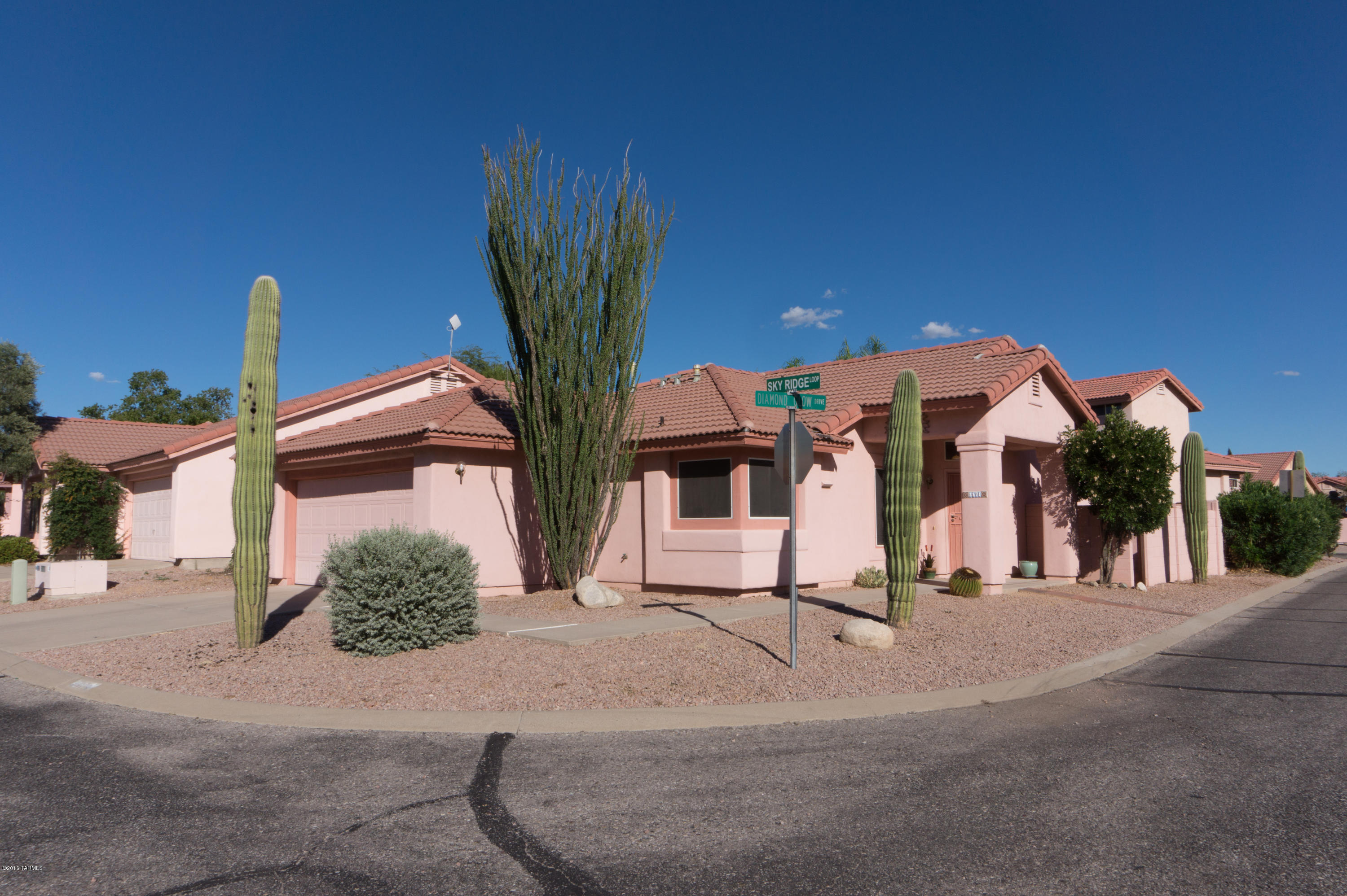 3571 West Sky Ridge Loop Tucson, AZ 85742 - Photo 2 of 35