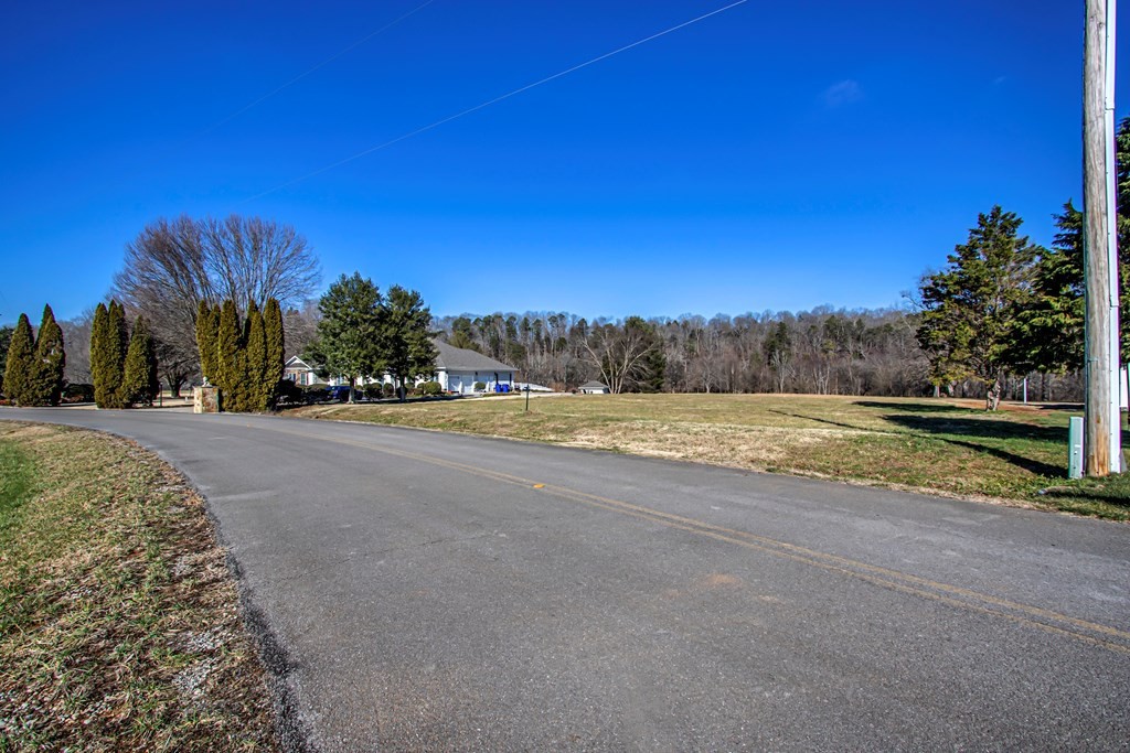 255 River Point Circle Charleston, TN 37310 - Photo 5 of 18 Gallery Image 5