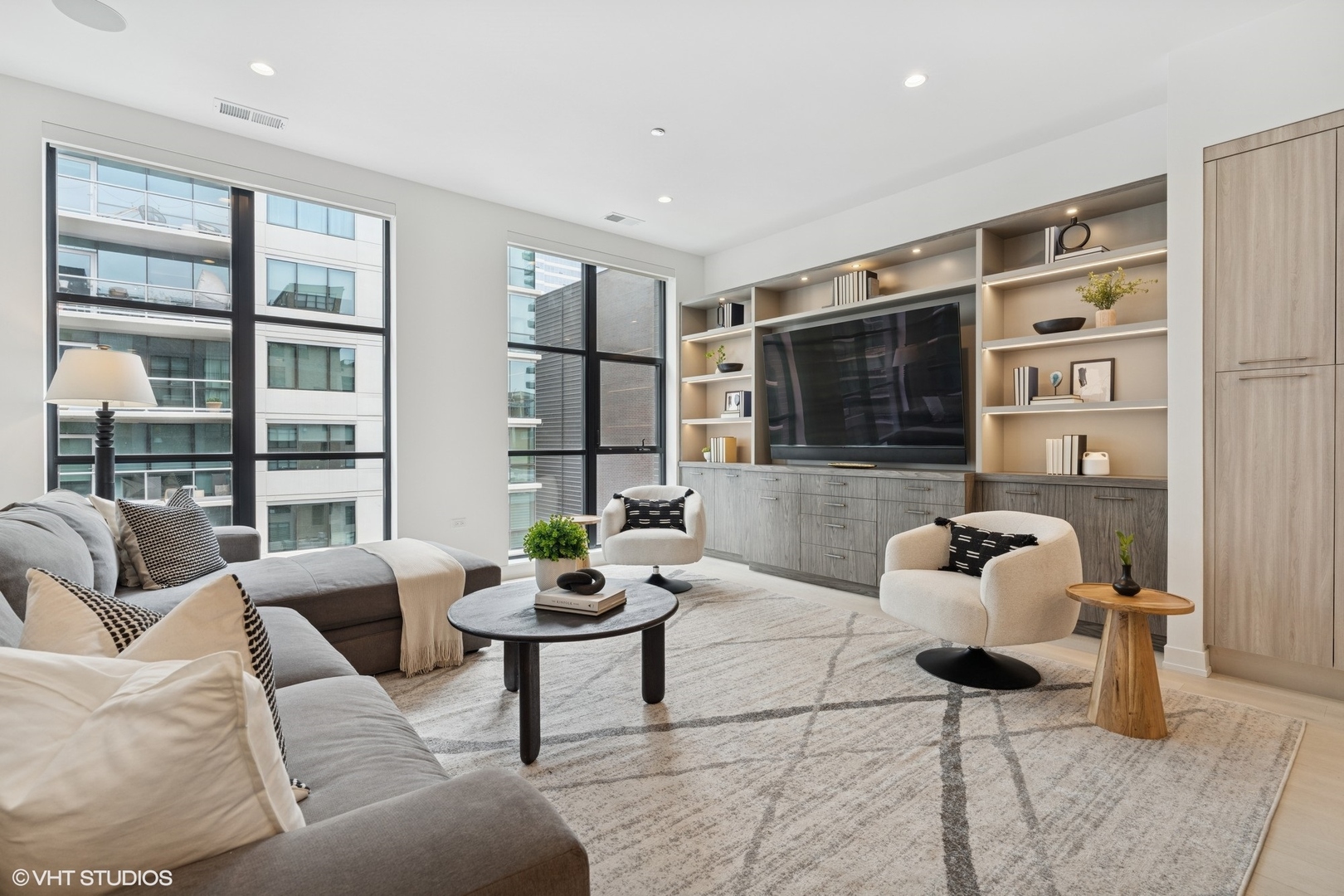 128 South Green Street, Unit 5AB Chicago, IL 60607 - Photo 16 of 50