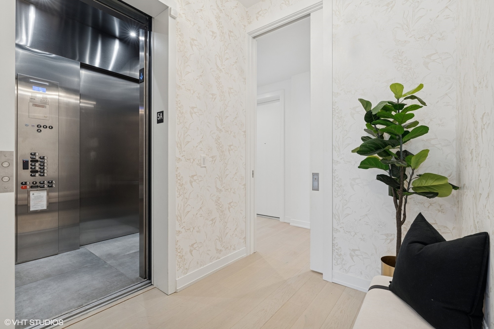 128 South Green Street, Unit 5AB Chicago, IL 60607 - Photo 2 of 50