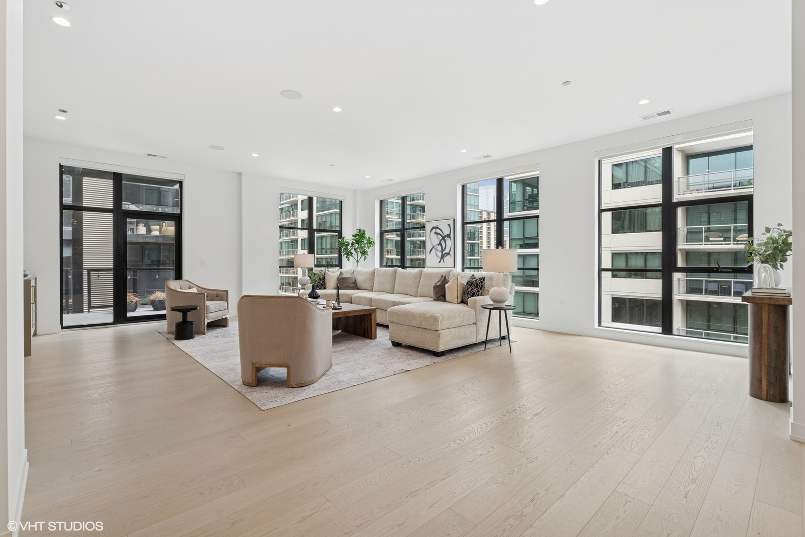 128 South Green Street, Unit 5AB Chicago, IL 60607 - Photo 4 of 50