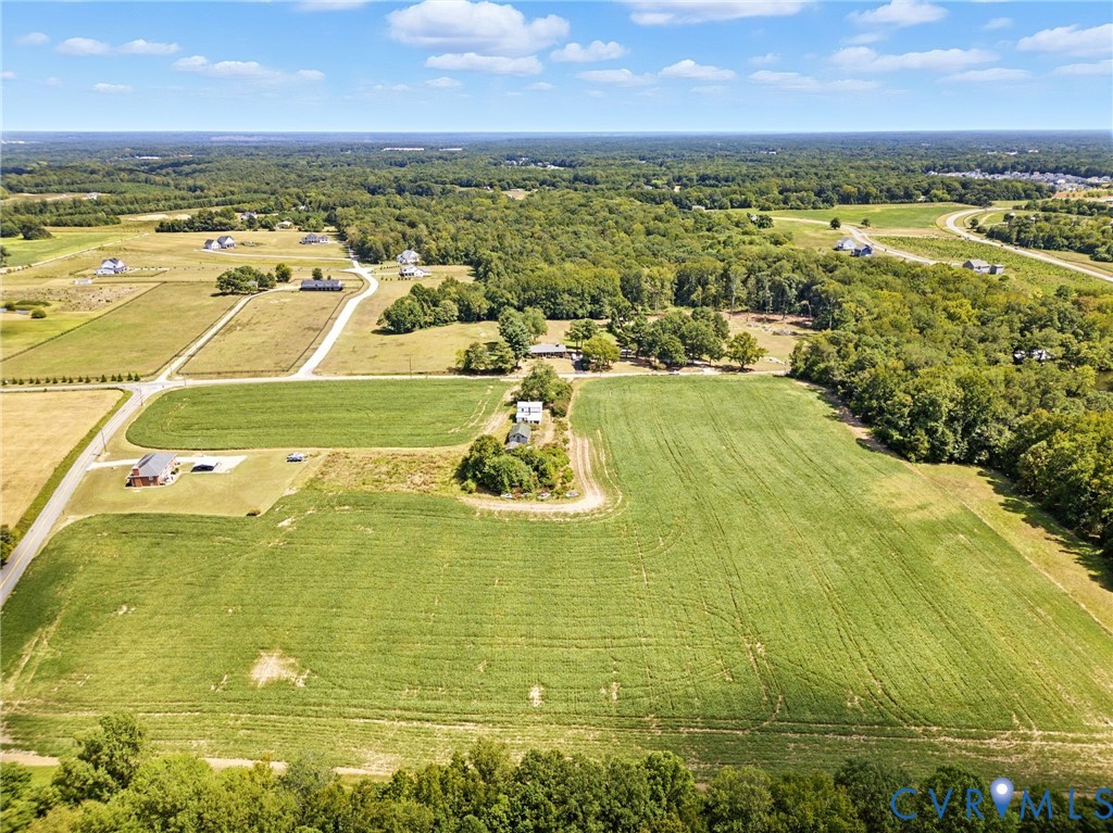 13447 Independence Road Ashland, VA 23005 - Photo 4 of 21 Gallery Image 4