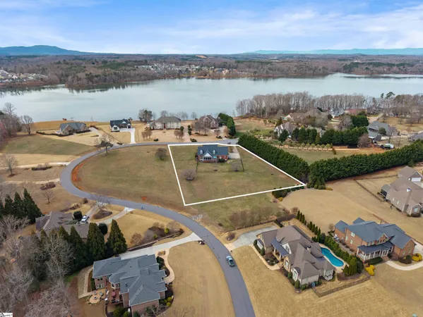 $820,000 | 132 Shore Vista Lane, Greer, SC 29651