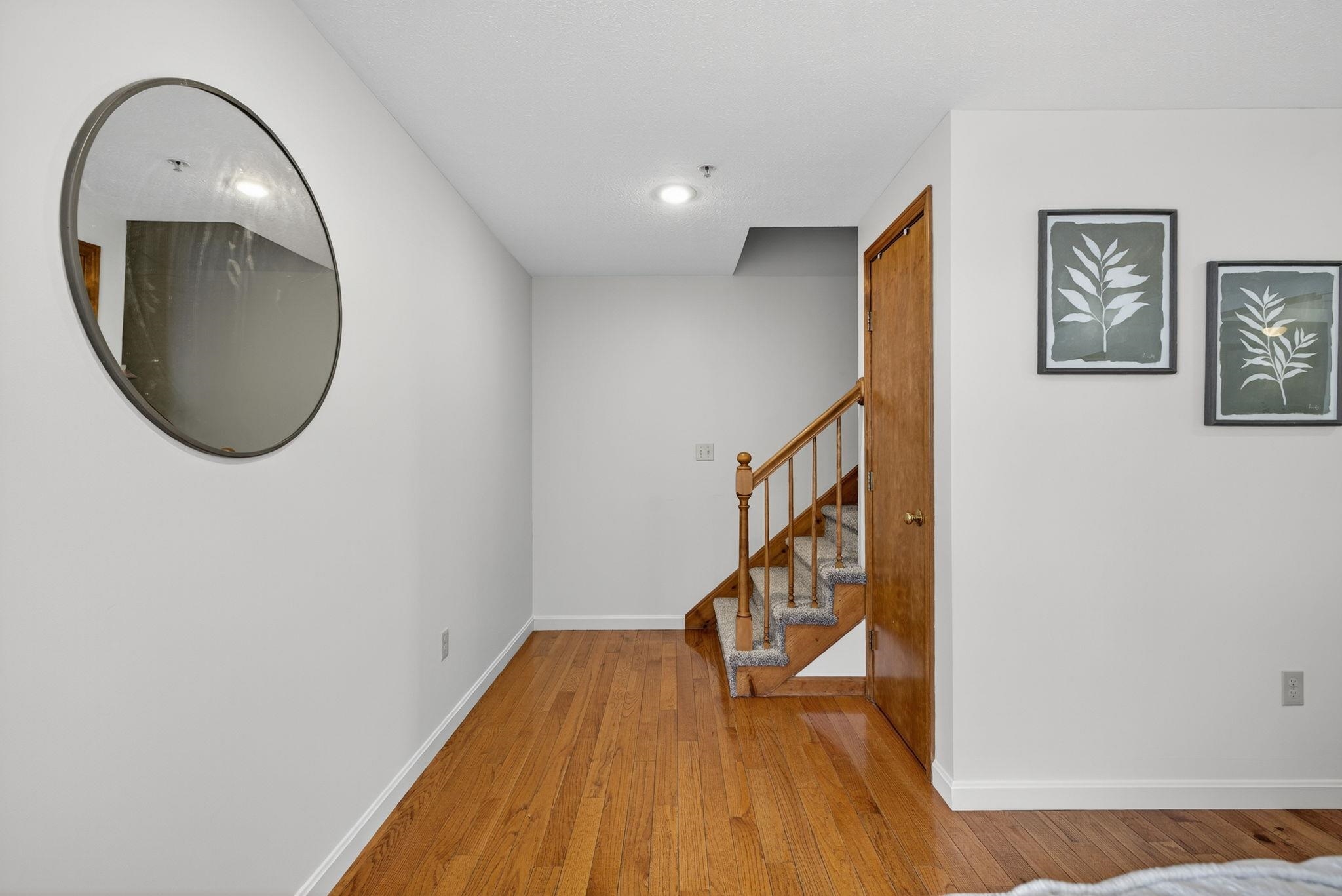 620 Hackett Hill Road Manchester, NH 03102 - Photo 16 of 35