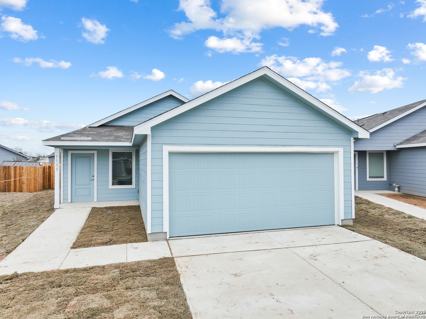 1111 Crenshaw Way San Antonio, TX 78221 - Photo 2 of 34